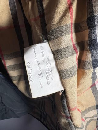 Abrigo Burberrys verde acolchado