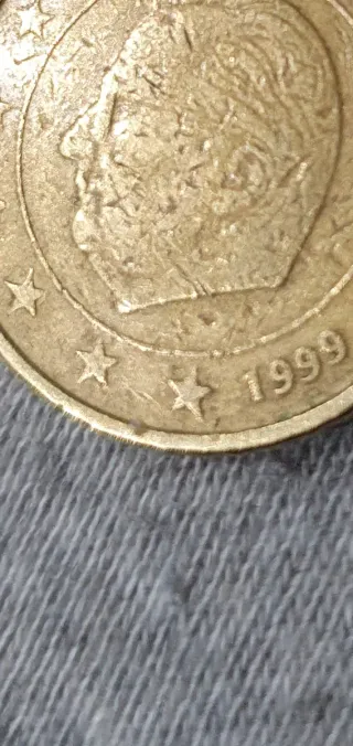 Moneda 50 cts Bélgica 1999.  Errores tamaño