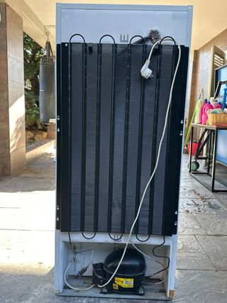 Congelatore verticale Edesa con 5 cassetti