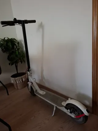 Patinete Eléctrico Xiaomi Blanco