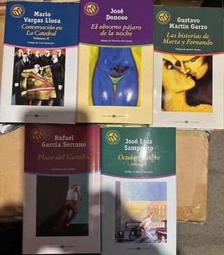 Pack de 32 Libros - Biblioteca El Mundo