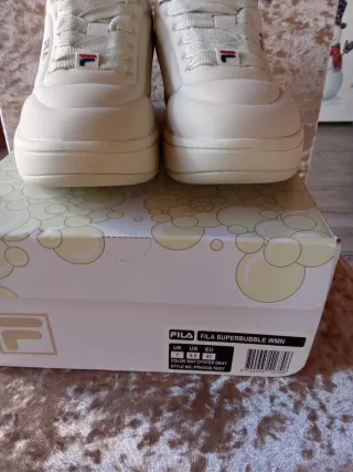 Scarpe Fila Beige Tg 41 ma calzano piccoli