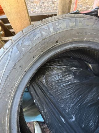 Neumáticos de coche