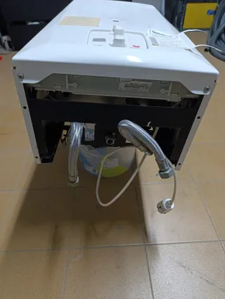 Calentador Saunier Duval Opalia F 14 E