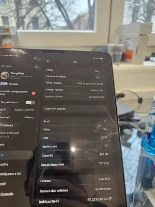 iPad Air 5a Gen M1 256GB Wi-Fi + Cell