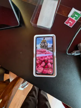 Móvil Realme C55 + GRATIS Cascos ZiuZmax y fundas.