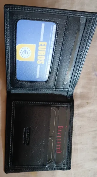 Cartera Billetera DUSTIN-DAVILLETTO Negra