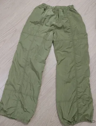 Pantalones cargo verde oliva