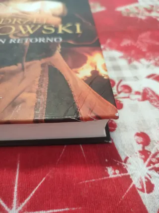 Camino sin retorno (Ed. Coleccionista), con arruga