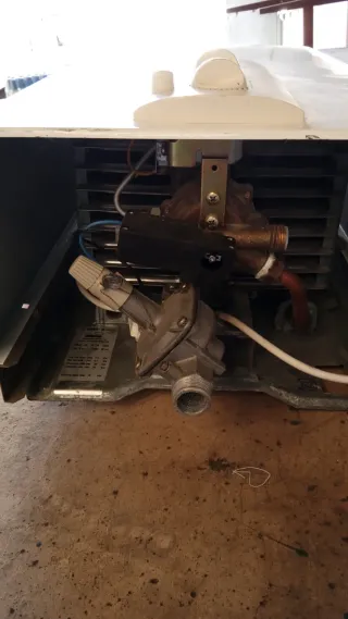 Calentador de gas Cointra CL - 13 Modulante, prepa