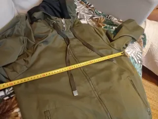 Cazadora Loewe verde talla S