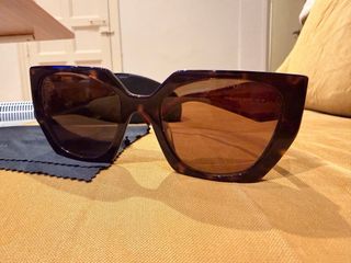 Gafas de sol Prada Milano Rojas y marron