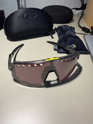 Oakley Sutro Sweeps Tour de France