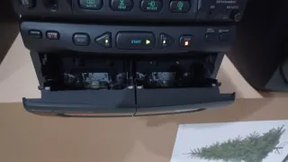 Equipo de música Pioneer 200W (100Wx2)para 26 cd's