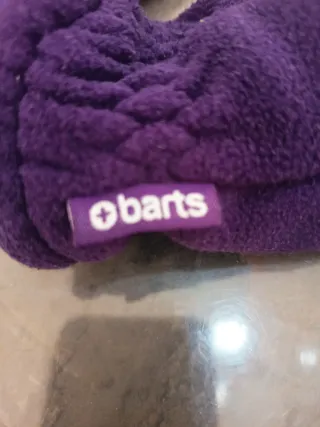 Manoplas bebé moradas Barts