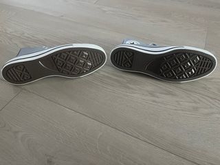 Zapatillas Converse grises T42 sin estrenar