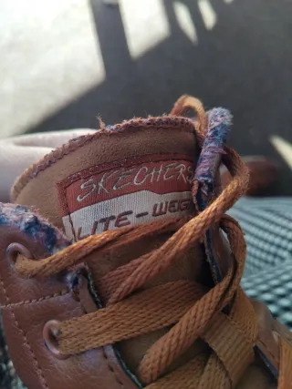 Zapatilla Skechers mujer con cordones - Talla 41