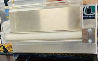 LAMINADORA DE MASA PROFESIONAL HOSTEK