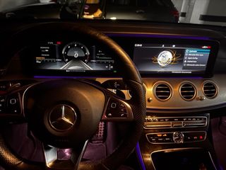 Mercedes-Benz Clase E 220 state AMG