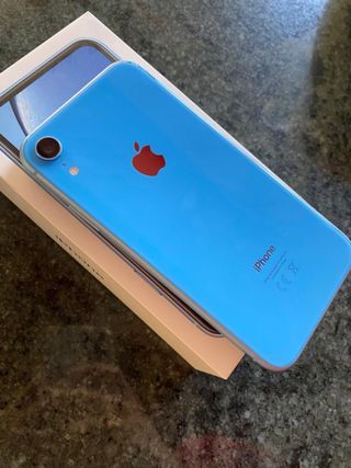 iPhone XR Azul