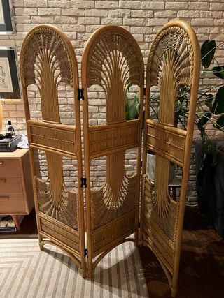 Biombo de bambú trenzado vintage