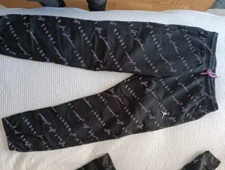 Conjunto Jordan Sudadera y Pantalón. T 14-15 años