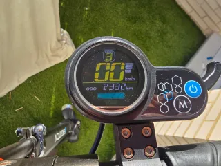 Patinete Eléctrico Brigmton BSK 801