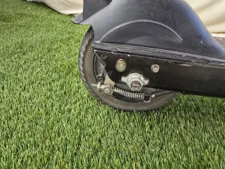 Patinete Eléctrico Brigmton BSK 801