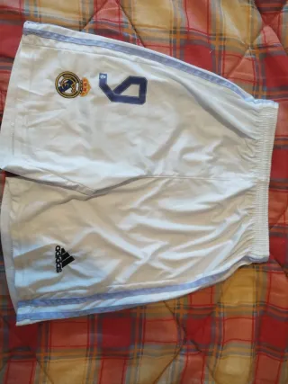 Pantalón Real Madrid 22/23 Benzema 9 Adidas