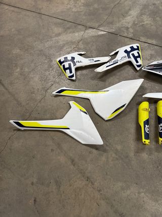 Kit Plásticos Husqvarna 2016-2018