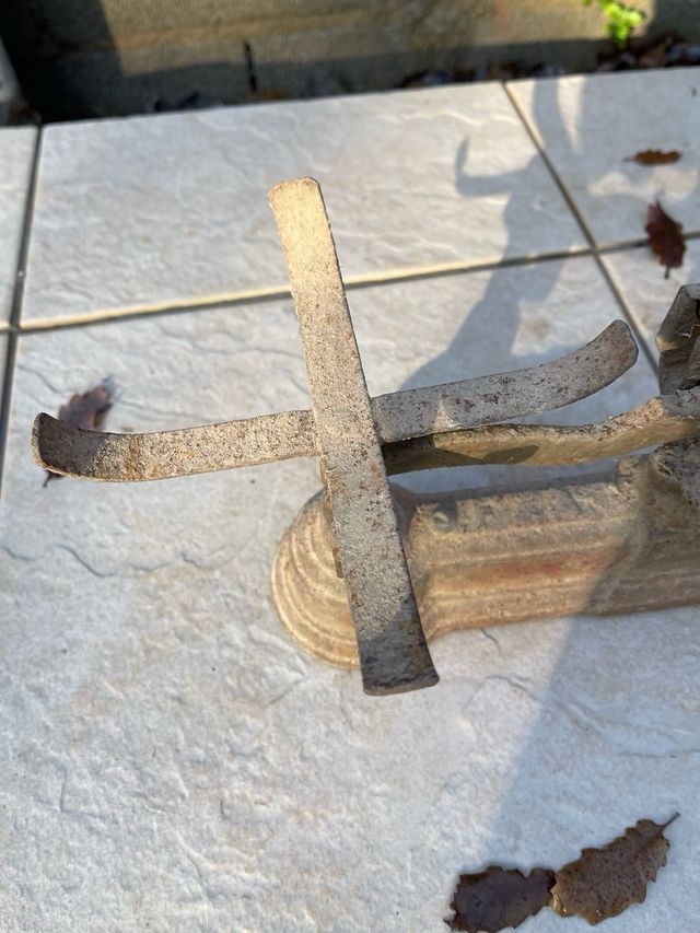 Balanza de platillos antigua