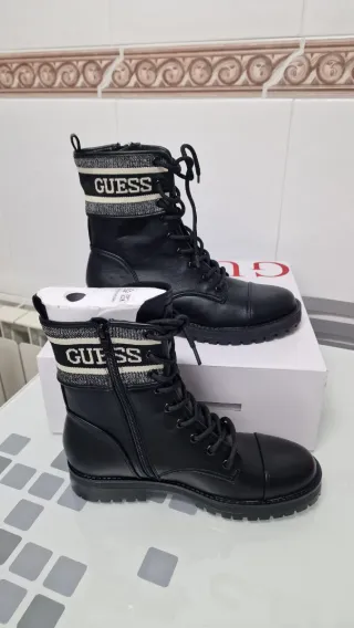 Botines Guess Talla 39 Negros