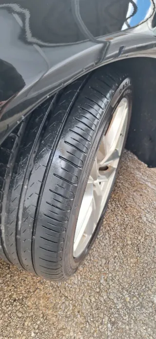 4 neumáticos Pirelli Centauro P7 18"