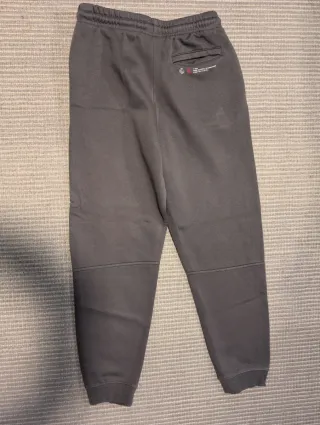 Pantalón chándal Hoodrich Gris Talla XL (13-15 año