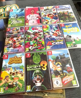 Nintendo Switch con giochi e accessori