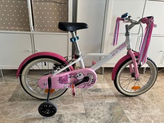 Bicicleta niña 16 con ruedines y cesta