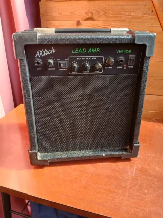 Amplificador Axtech VM 106 Guitarra 15W