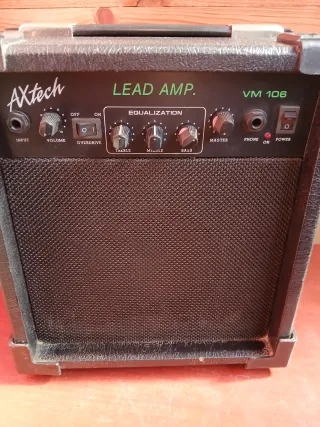 Amplificador Axtech VM 106 Guitarra 15W