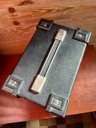 Amplificador Axtech VM 106 Guitarra 15W