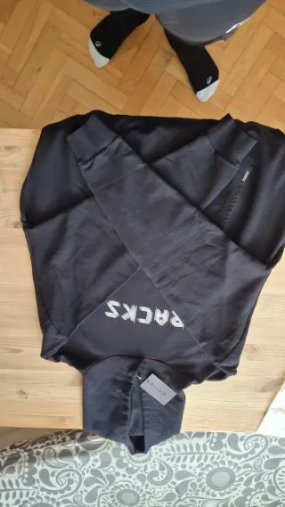 Sudadera Racks Negra Nueva