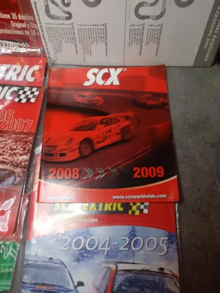 Lote Catálogos Scalextric y SCX