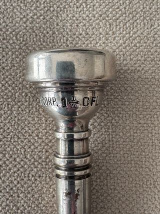 Boquilla Fliscorno  Bach corp. 1 1/4CFL