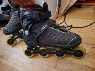 Patines en línea Fila negros y amarillos