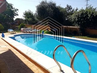 Chalet en venta en Las Lagunas - Campano en Chiclana de la Frontera