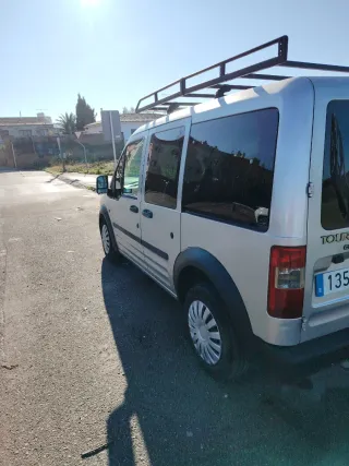 Ford Tourneo Connect 2005