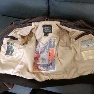 Cazadora Avirex Vintage Pin Up