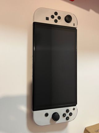 Nintendo Switch OLED Blanca + Cargador