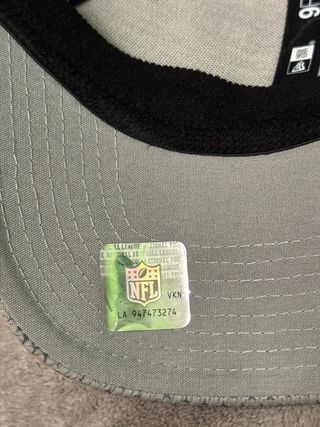 Gorra New Era Eagles 9FORTY Stretch-Snap Gris