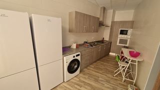 Habitaciones  desde 350€/mes  gastos incluidos