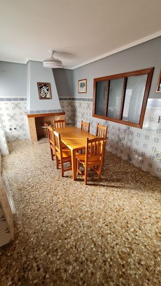 Habitaciones  desde 350€/mes  gastos incluidos